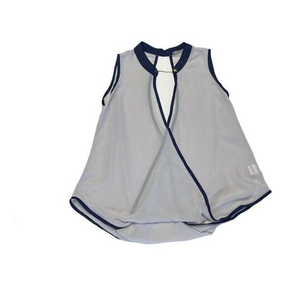 Finn & Clover Women’s Gray Blue Sleeveless Keyhole Neck Chain gray blue top sz S - Picture 1 of 7